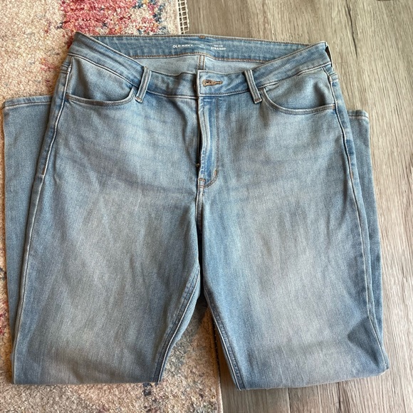 Womens Old Navy High Rise Straight Size 12 - Picture 1 of 3